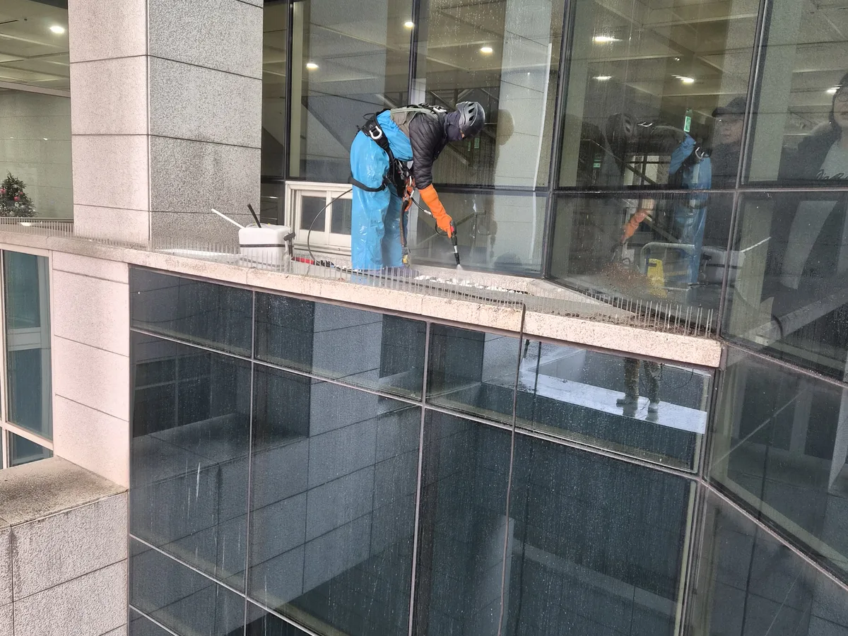 검단구 금곡동 건물 복도·대기 동선 야간 위생청소 사례 - 행진크린